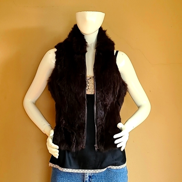 Fur vest, brown rabbit fur,  leather trimmed - Picture 1 of 8